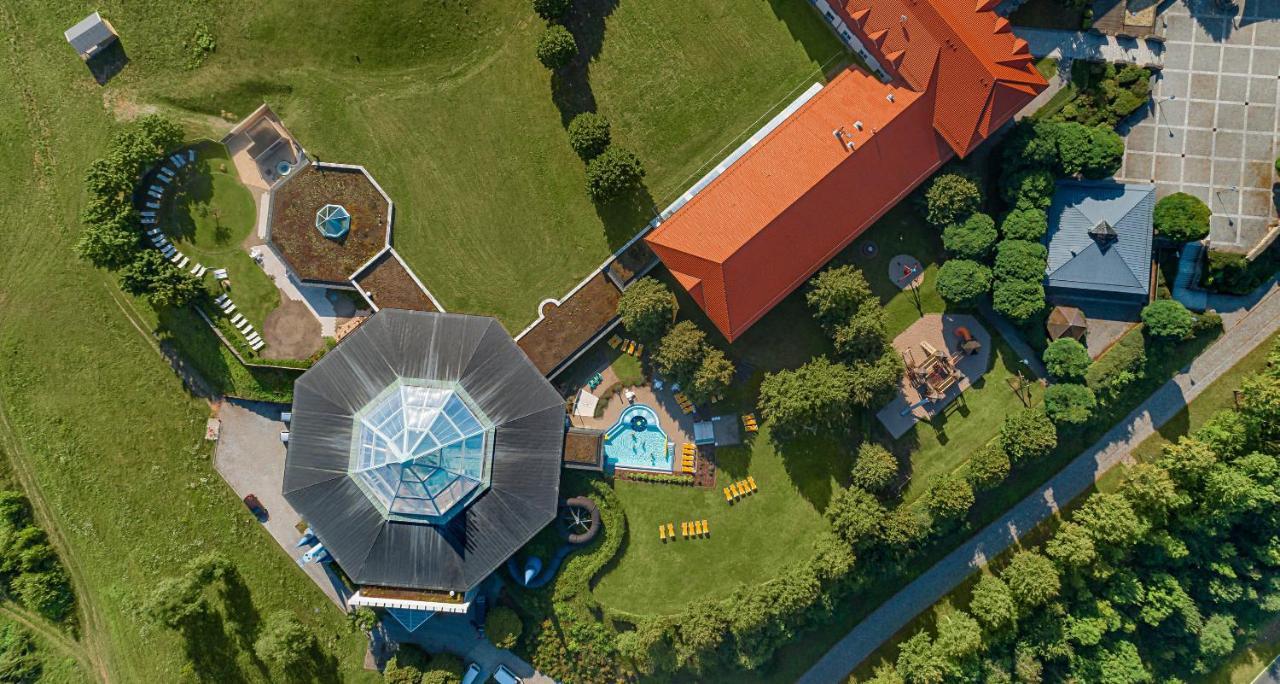 Victor'S Residenz-Hotel Teistungenburg ภายนอก รูปภาพ